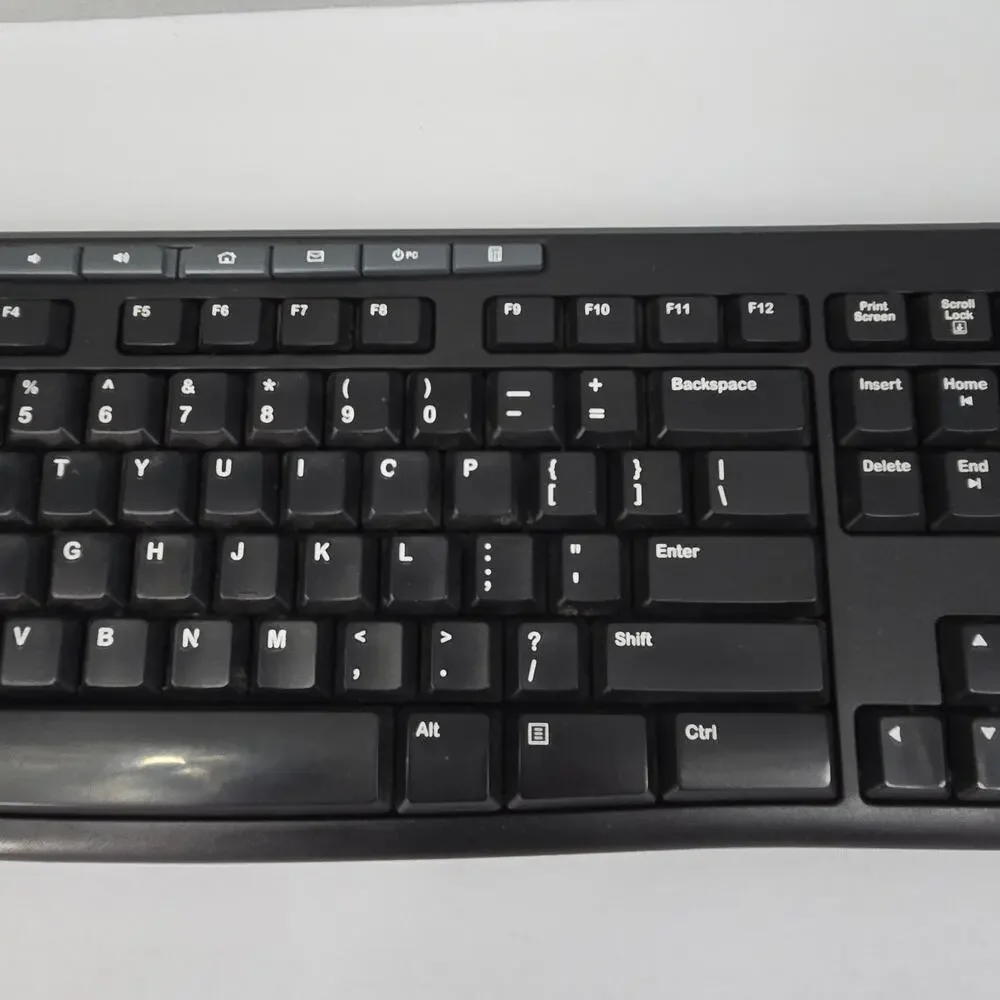 Logitech K270 Wireless Full Keyboard NO RECEIVER